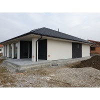 Zatepľovanie rodinného domu polystyrénom EPS v obci Kráľová nad Váhom